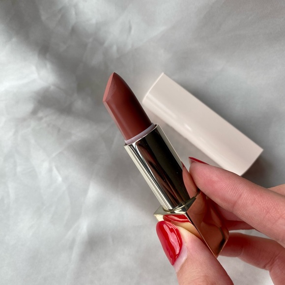 Rare Beauty Kind Words Matte Lipstick in Humble (used once, full size) - Picture 4 of 7